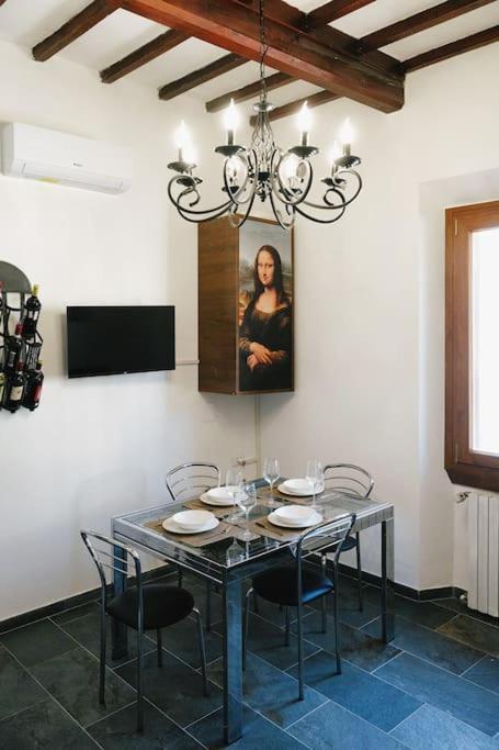 Apartment Casa Del Borgo Antico Poggibonsi