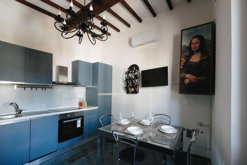 Apartment Casa Del Borgo Antico Poggibonsi